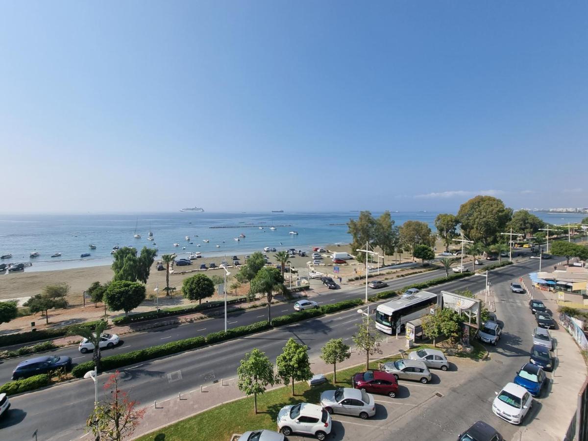 Super Modern Beachfront 1 Bedroom - Sleeps 4 레메소스 외부 사진